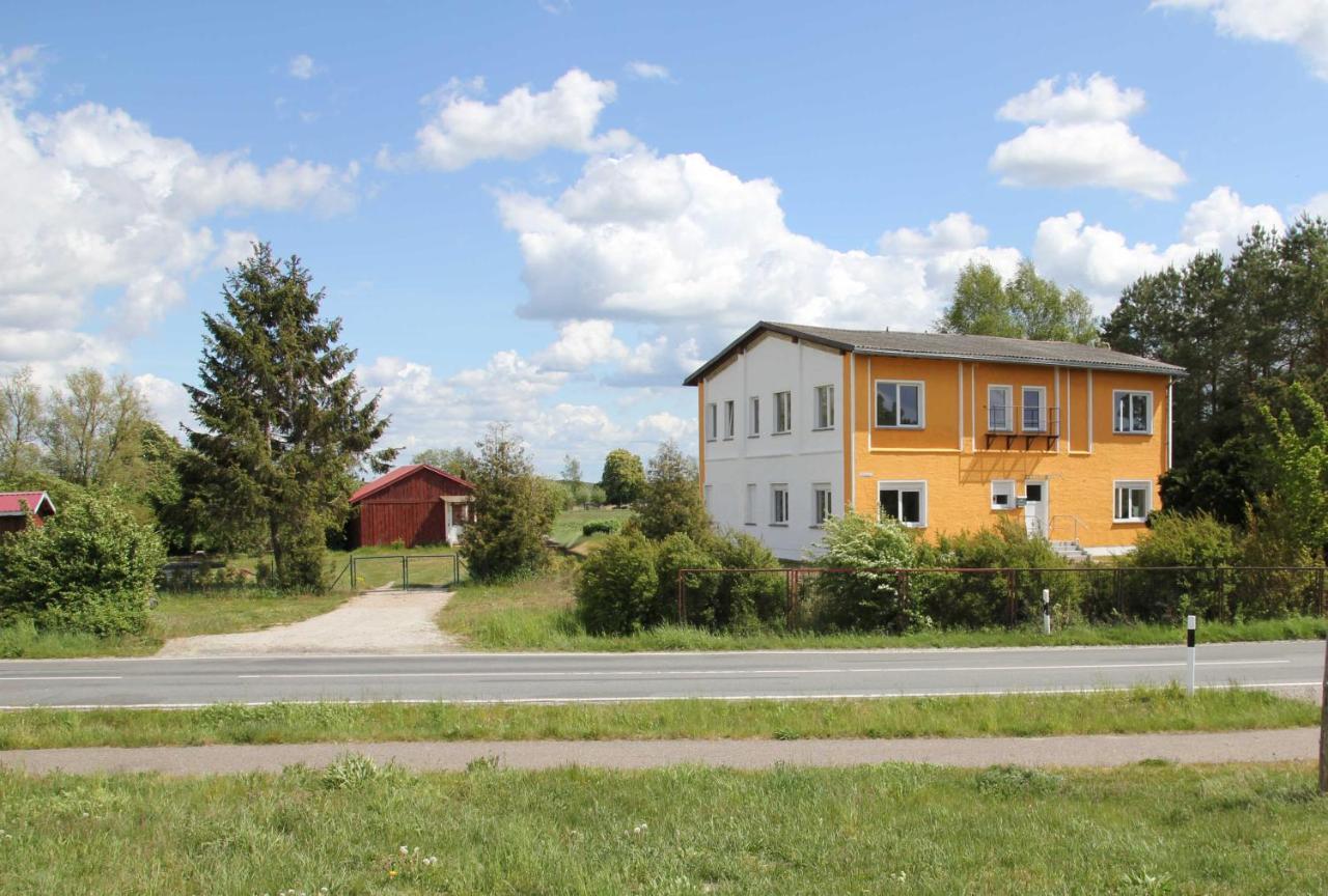 Ferienwohnung Am Alten Gutshaus Nossentiner Huette Extérieur photo